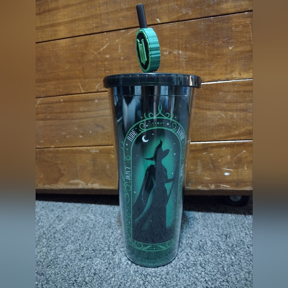 Wicked Tumbler With Charm Straw 24 OZ